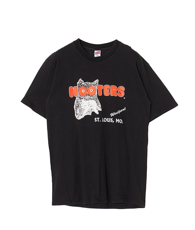 USED/80-90's HOOTERS T SHIRT