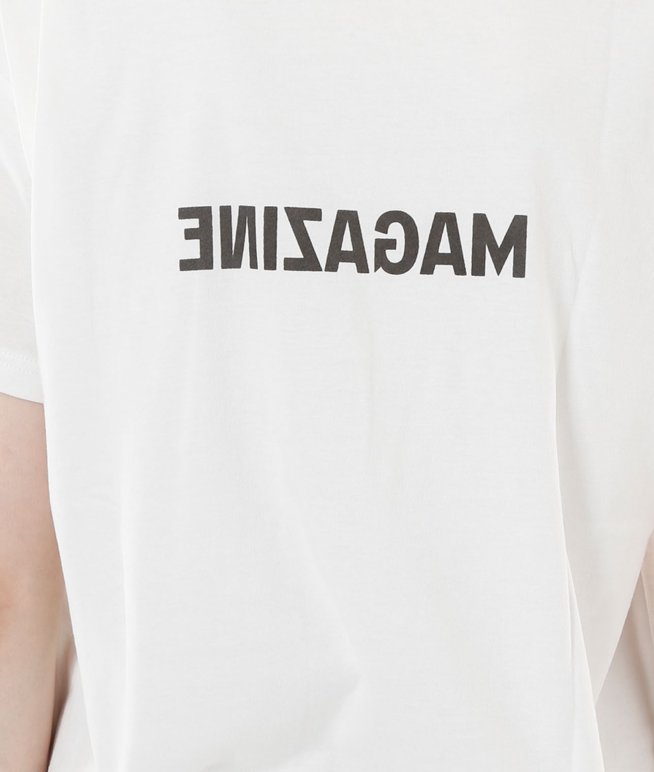 【コラボ】【ショールームにて持ち帰り可能！】ロゴプリントTシャツ 詳細画像 ホワイト 4