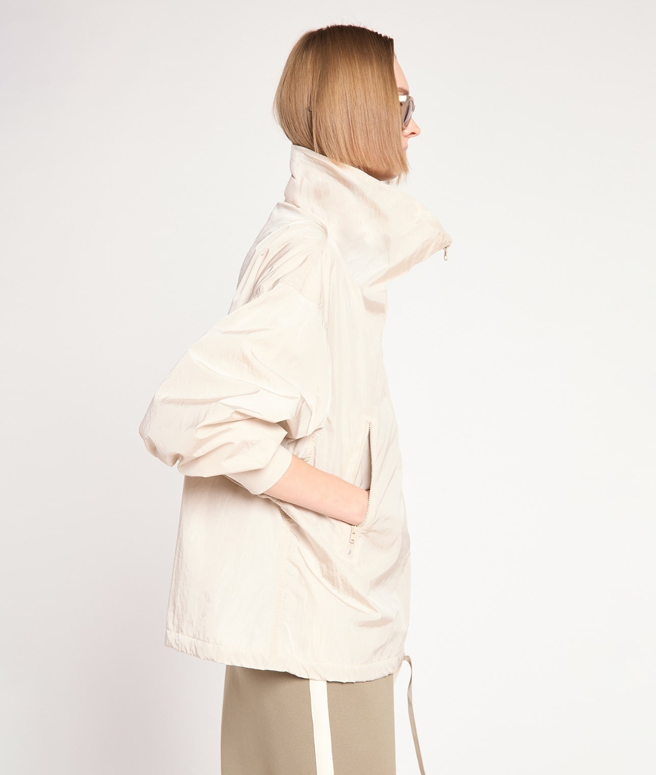 【別注】KATHARINE HAMNETT×THIRD MAGAZINE/ HIGHNECK ZIP JACKET 詳細画像 ブラック 2
