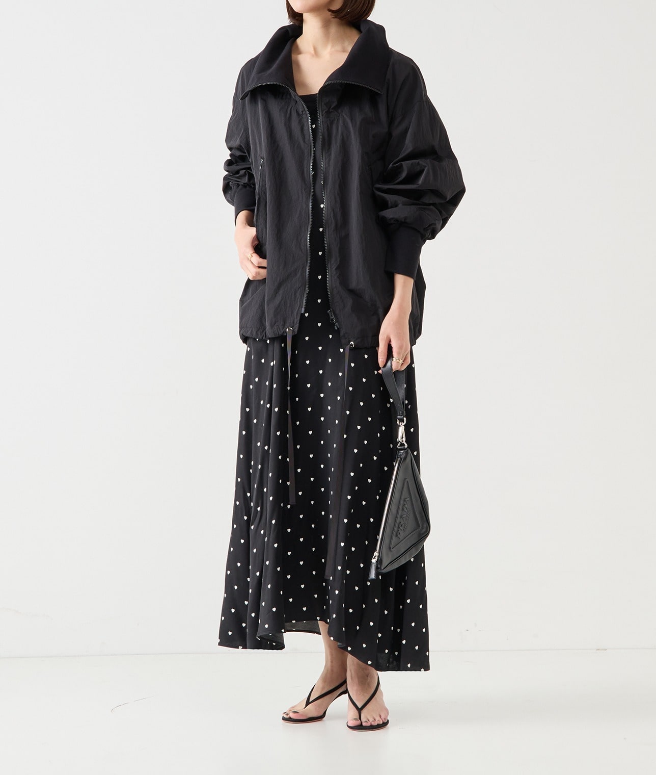 【別注】KATHARINE HAMNETT×THIRD MAGAZINE/ HIGHNECK ZIP JACKET 詳細画像 ブラック 4
