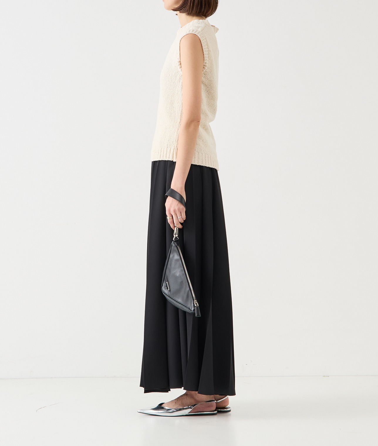 black to grey/スリーブレスニットトップ 詳細画像 NATURAL 2