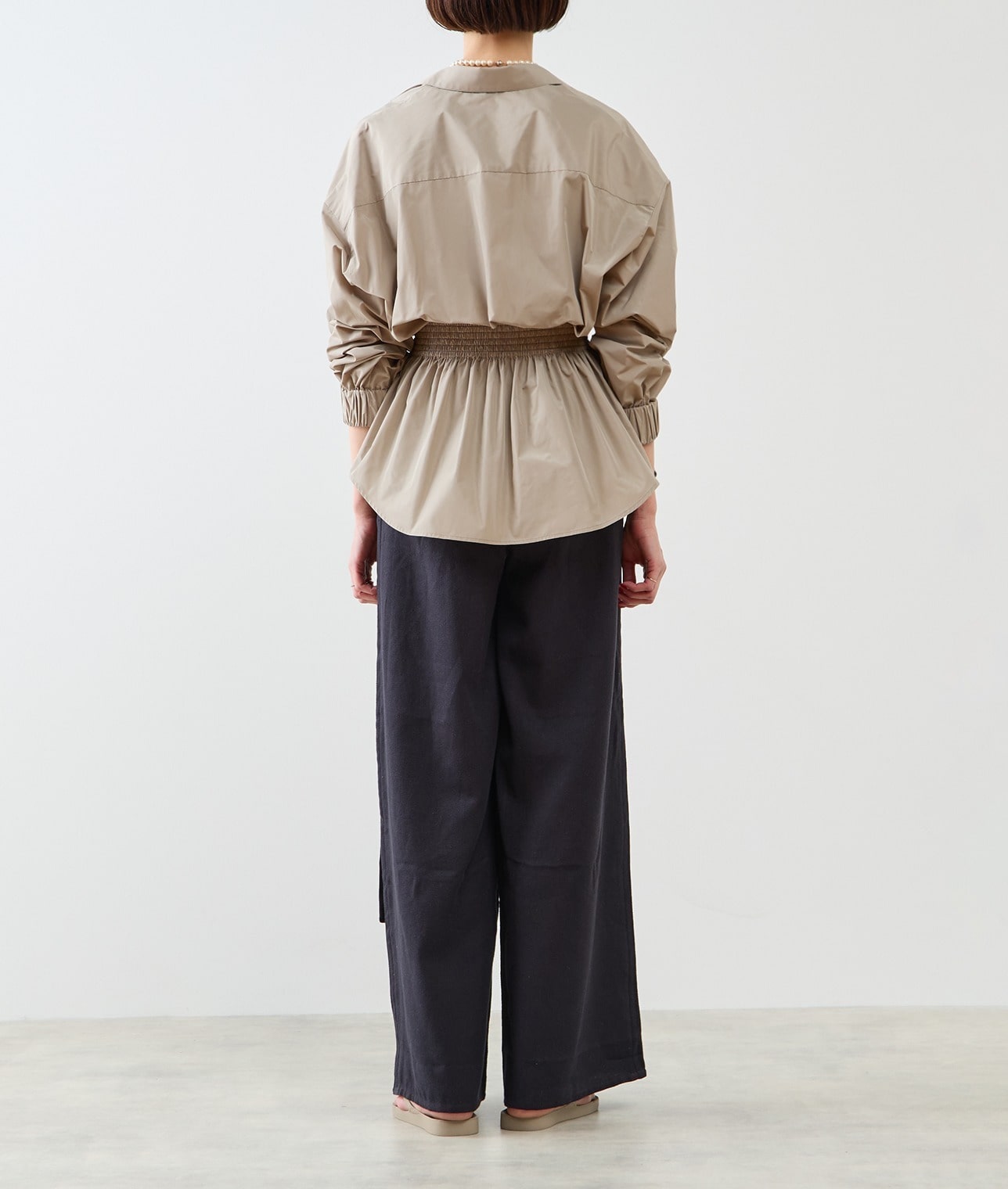 撥水ウエストシャーリングブラウス 詳細画像 ベージュ 5