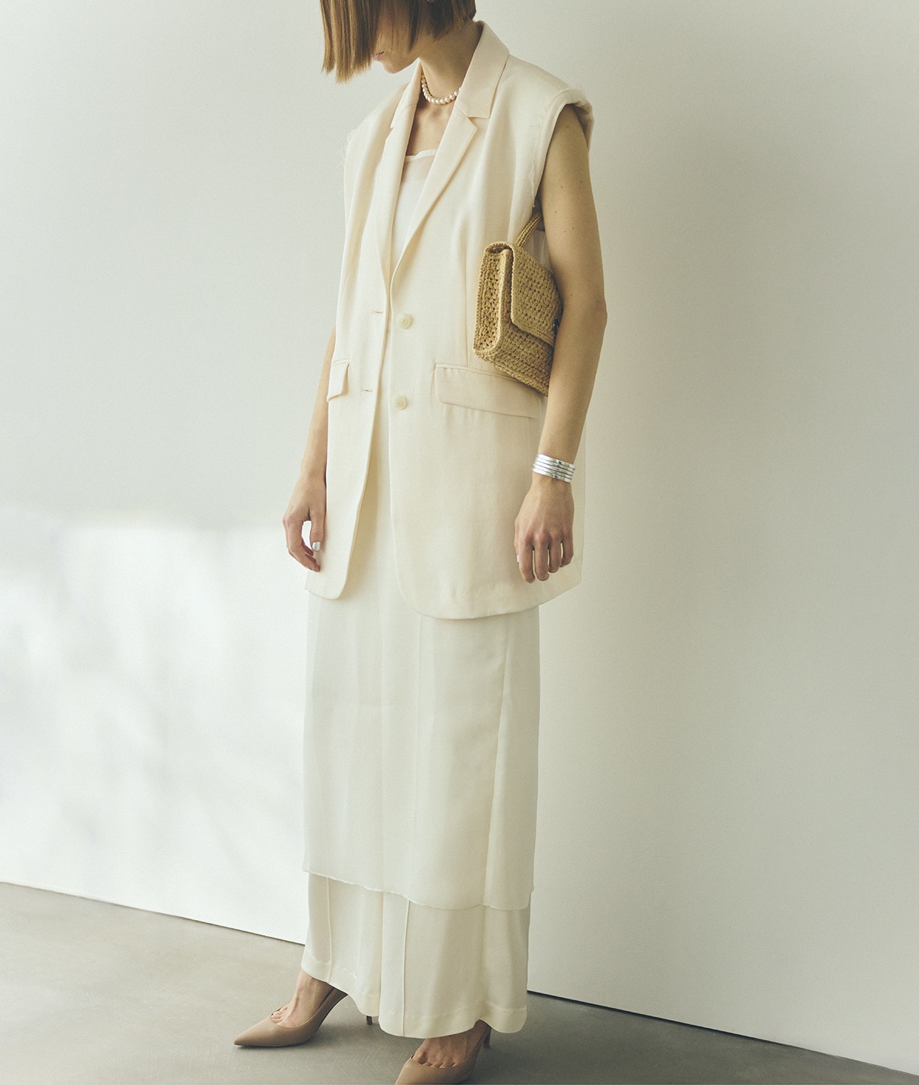 【伊勢丹新宿店先行】ツイルロングジレ 詳細画像 ブラック 1