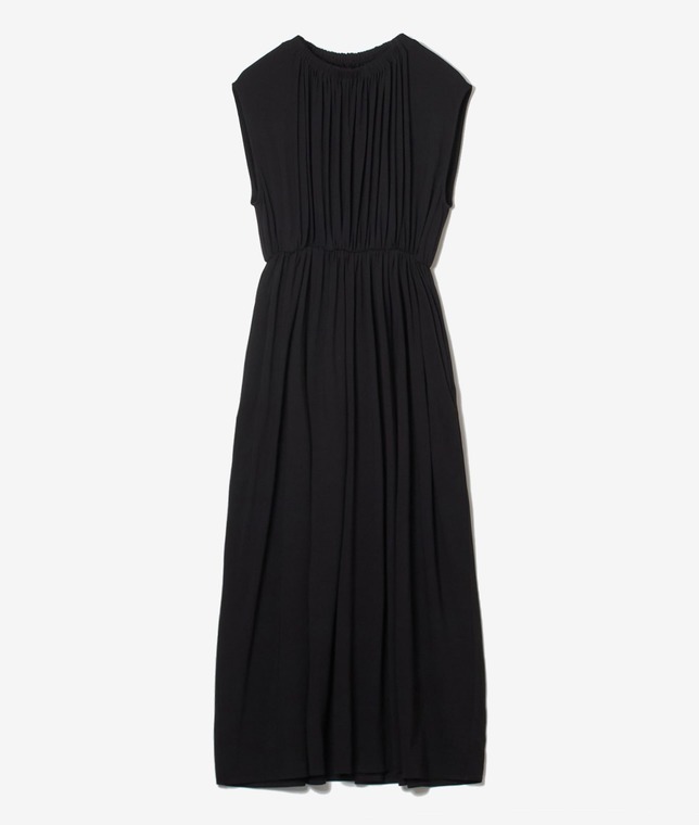 シャーリングワンピース