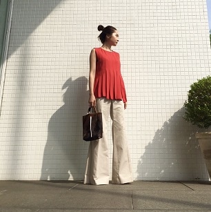 Pleats Tpos × Bell bottom Pants Coordinate