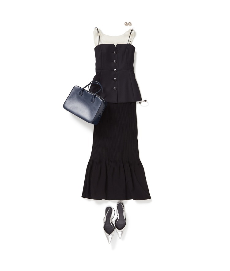 #8 BLOUSE/エイトブラウス×#4 BUSTIER/フォービスチェ×#18 DRESS/ドレス