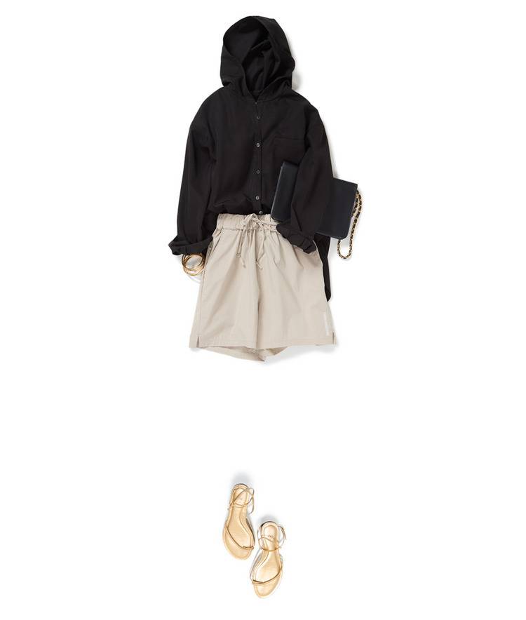 フーディシャツ×撥水ショートパンツ