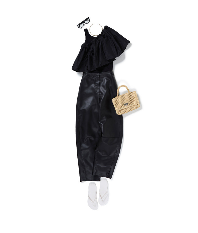 【コラボ】4WAYペプラムタンクトップ×LEHA/エコレザーパンツ×Archies Footwear/リカバリートングサンダル