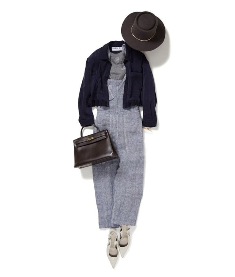 【別注】FRUIT OF THE LOOM/ロゴ刺繡パックタンクトップ×BELEH/コットンリネンサロペット×ドロストリングブラウス×FERRUCCIO VECCHI/ゴールドチェーンハット